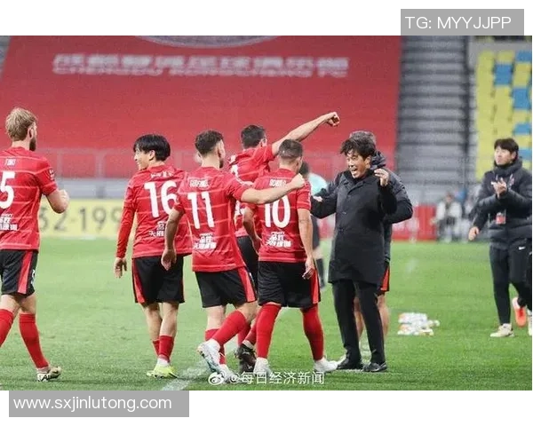 成都足球队个人能力排名创新高引发热议球迷期待新赛季表现