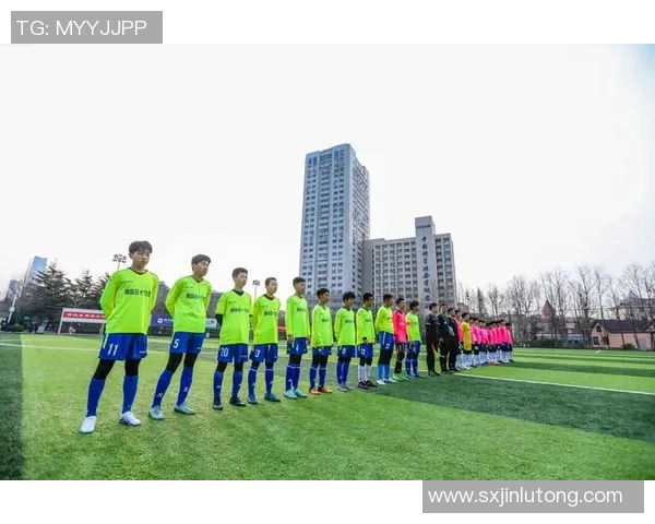 深圳翠园中学足球明星崭露头角助力校园体育文化蓬勃发展